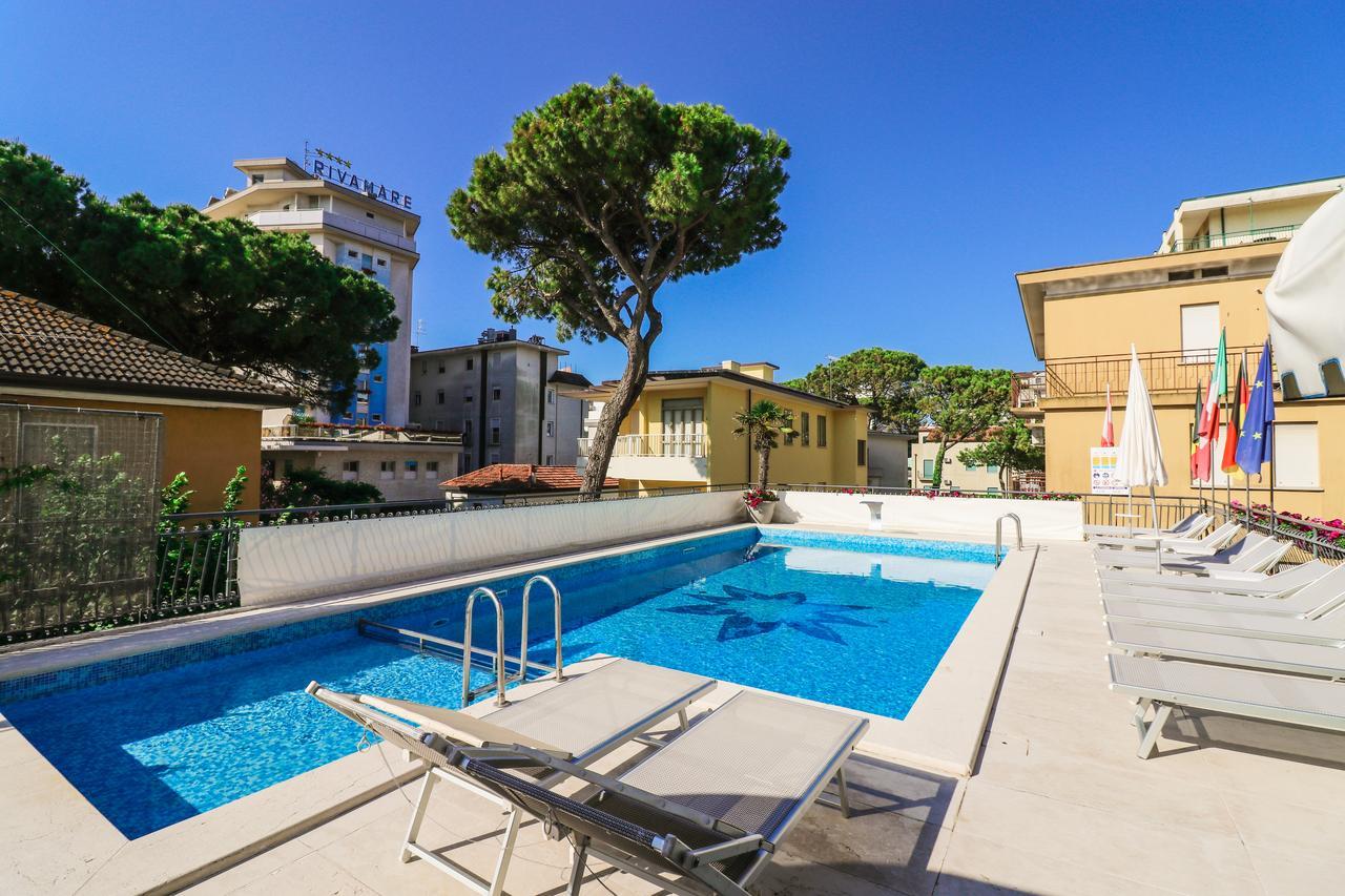 Hotel Jesulum Lido di Jesolo Exteriör bild